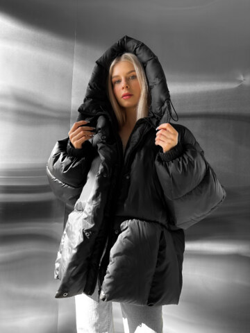 Купити Жіноча зимова куртка Black