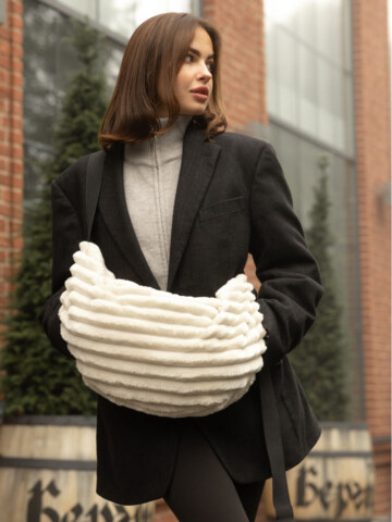 Купити Жіноча сумка HOBO Bag-glove тканева молочна